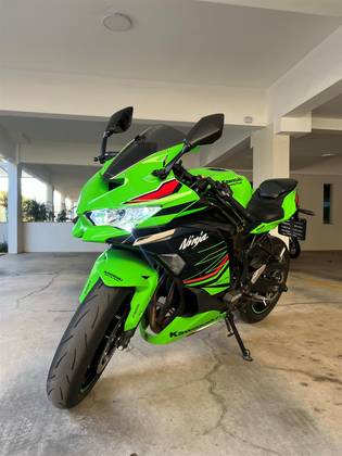 KAWASAKI NINJA ZX-4R KAWASAKI NINJA ZX-4R